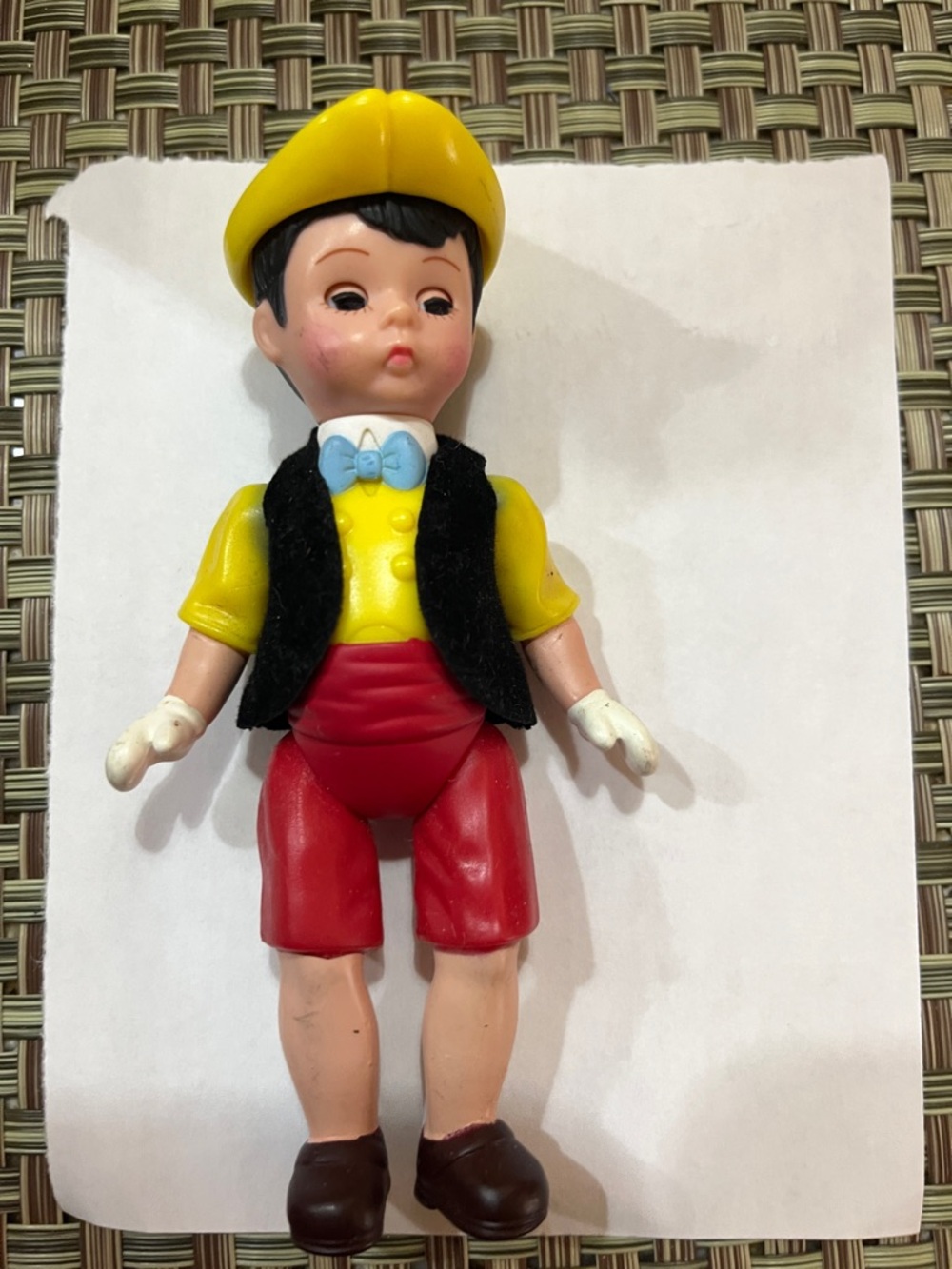 Madam Alexandrer Pinocchio joined figure